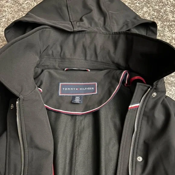 Tommy Hilfiger Black Hooded Jacket - Picture 4 of 6